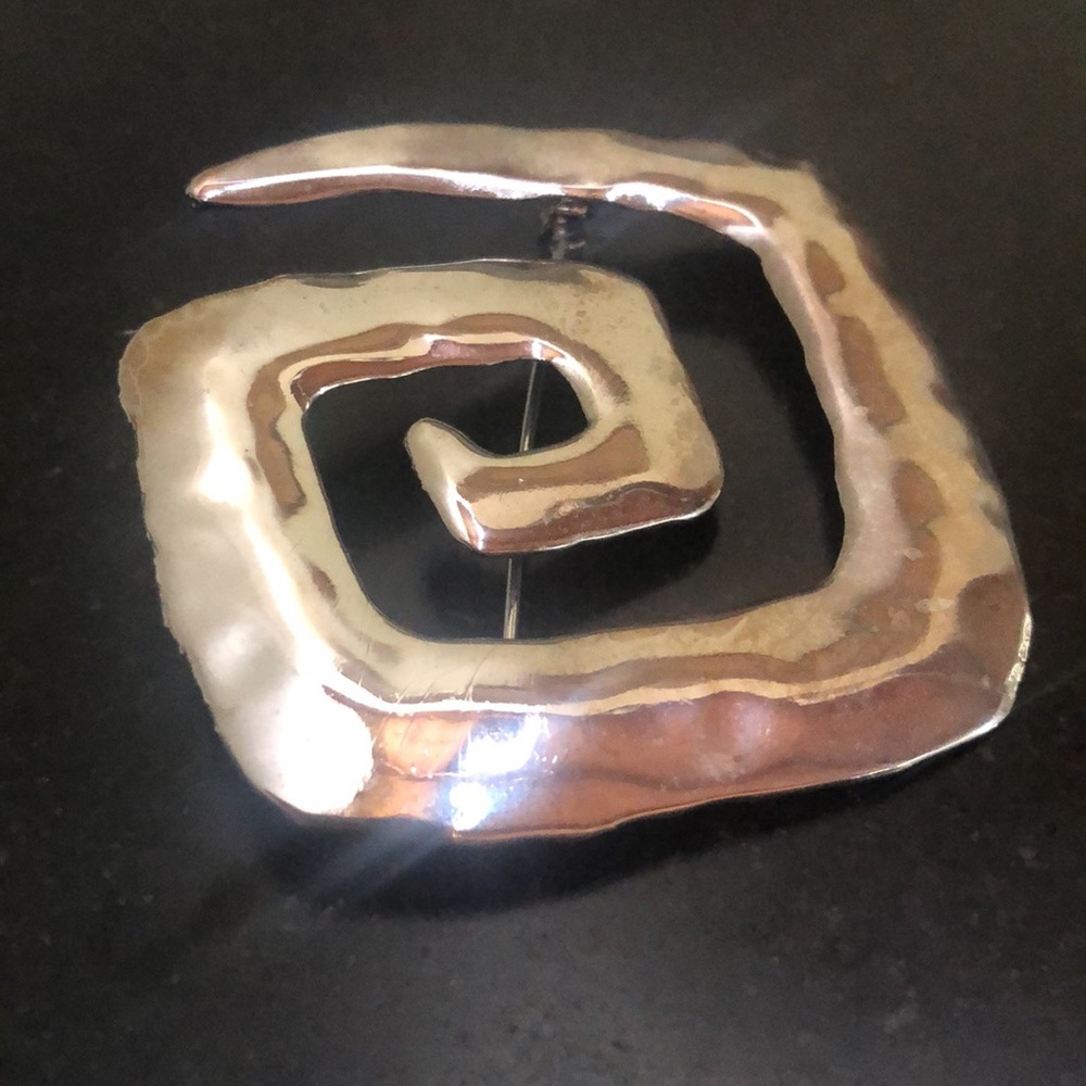 VINTAGE 1980s Spiral/ Swirl Pin/ Brooch- Silver Tone- Brutalist/ Minimalist
